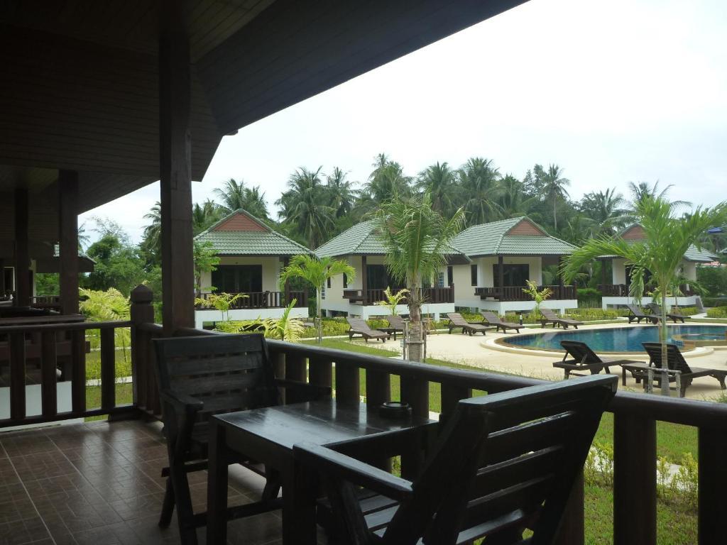 Phatcharee Resort Baan Tai Habitación foto